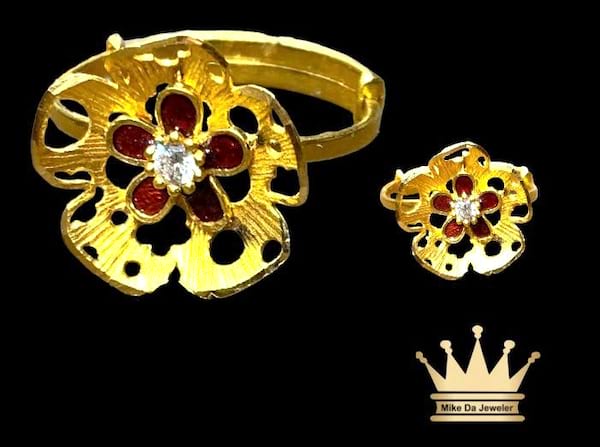 21karat gold female ring size 6.00 weight 2.340