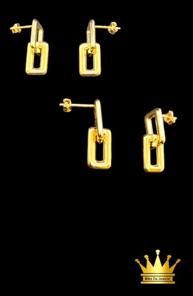 18K Gold 3D Paperclip Earrings