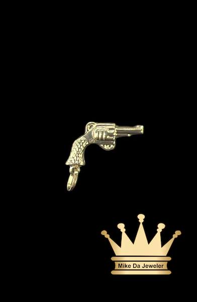 18K Gold Gun Pendant