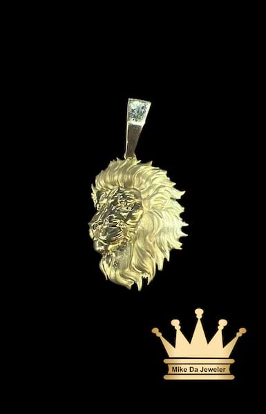 18K Gold Lion Head Pendant - Side Profile