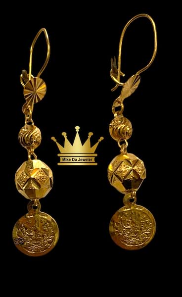 21k yellow gold earrings pair weight 3.820 grams