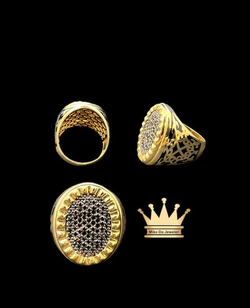 18k yellow gold men’s ring with black color enamel and black stones grams 12.18