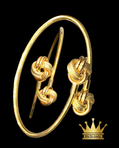 Gold Bangles   Item material yellow and rose gold 18k weight 6.850 mg
