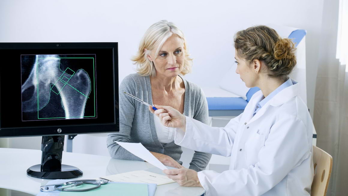 Care este relatia intre osteoporoza si artroza?