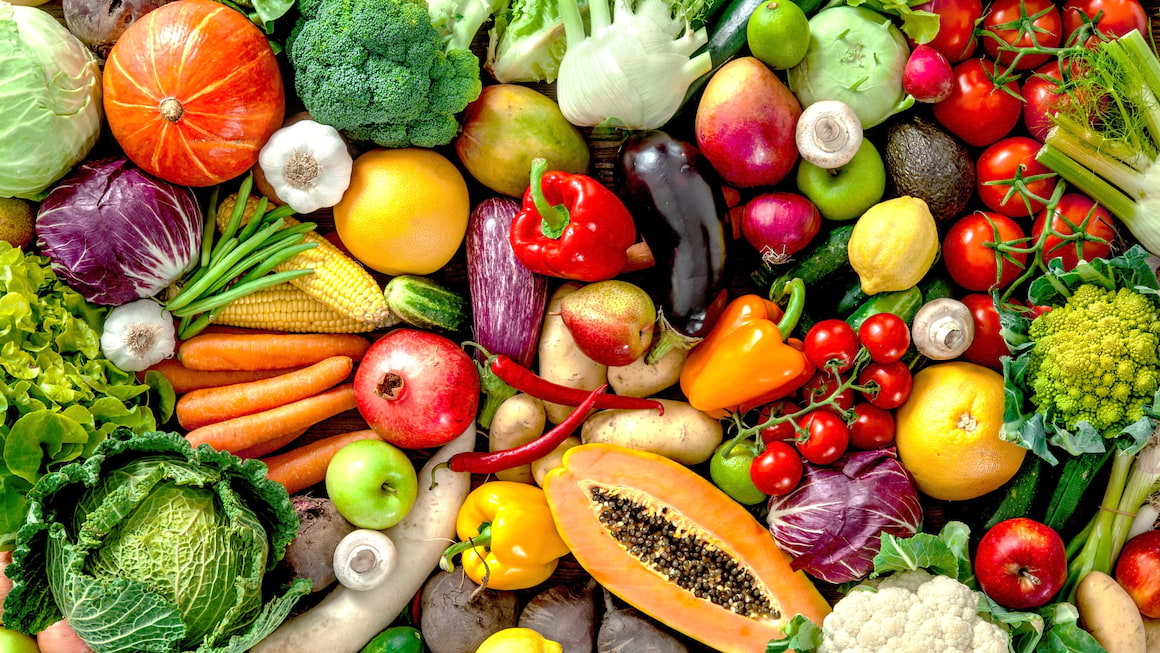 Cele mai satioase fructe si legume, potrivit nutritionistilor