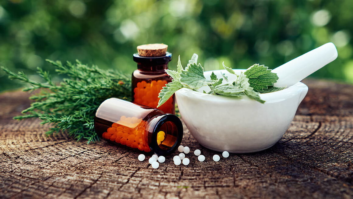 Homeopatia: ce este și cum funcționează remediile homeopate