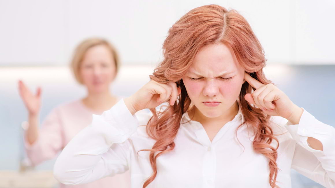 Schimbarile prin care trec copiii la debutul adolescentei: cand incep transformarile?