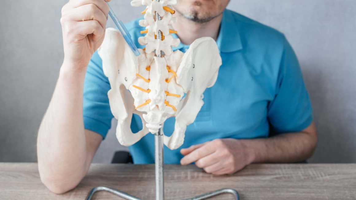 Disfunctia articulatiei sacroiliace, cauza a durerii lombare