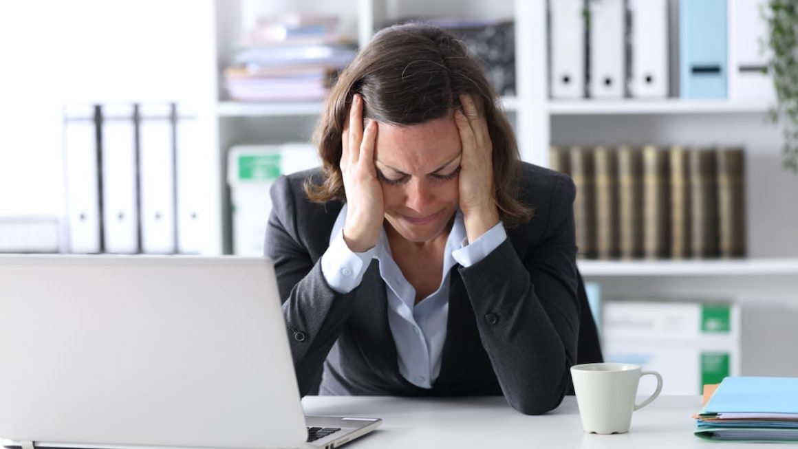 Te confrunti cu stres la locul de munca cel nou? 6 solutii care te ajuta sa te relaxezi