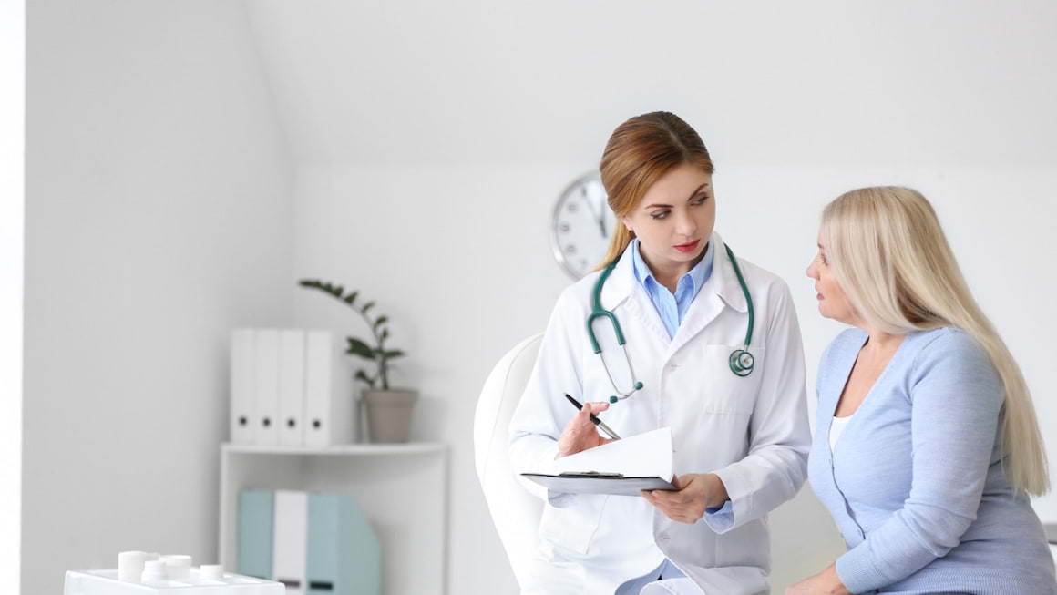 Lupus eritematos sistemic: cauze, simptome si tratament
