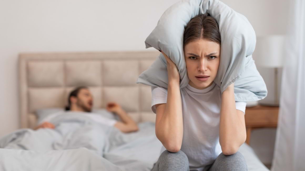 De cele mai multe ori, insomnia este accentuata de partenerul de viata