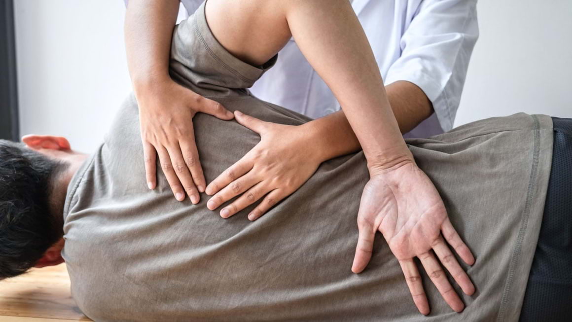 Chiropractica tratează afecțiunile articulațiilor