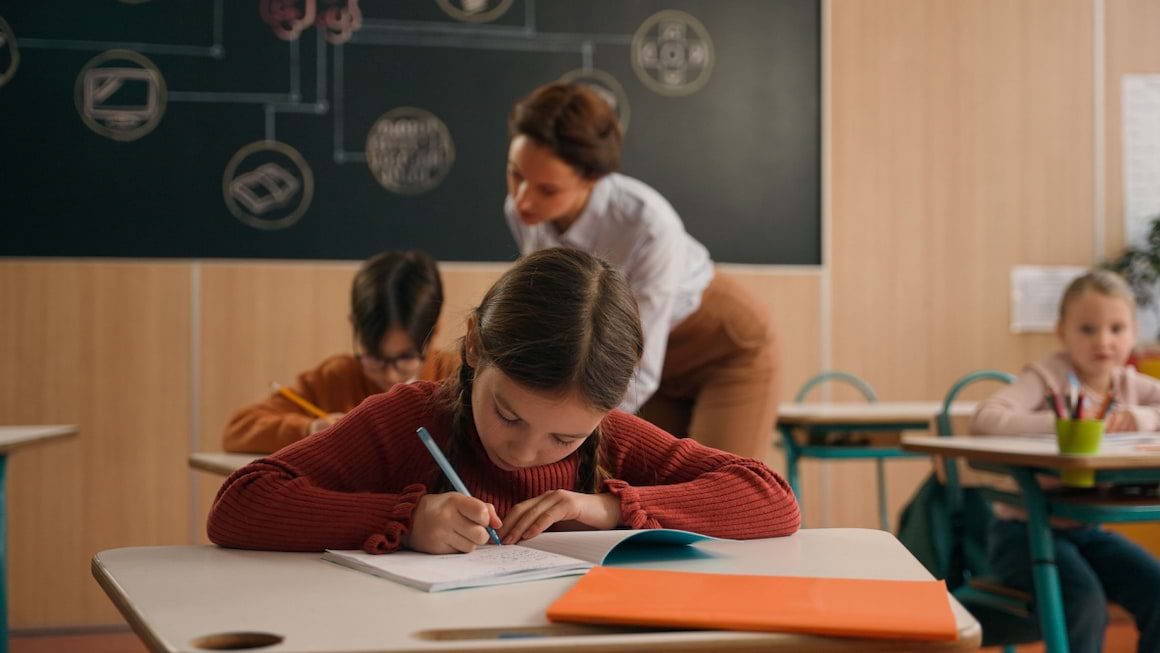 Durerea lombara in randul scolarilor: cauze si remedii