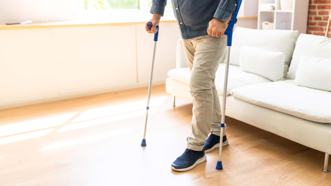 Recuperarea dupa protezarea genunchiului: sfaturi pentru apartinatori