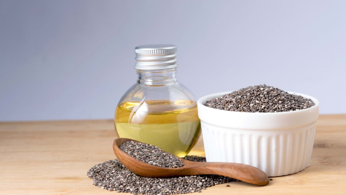 Uleiul din seminte de chia si efectele anti-aging pe care le are asupra tenului