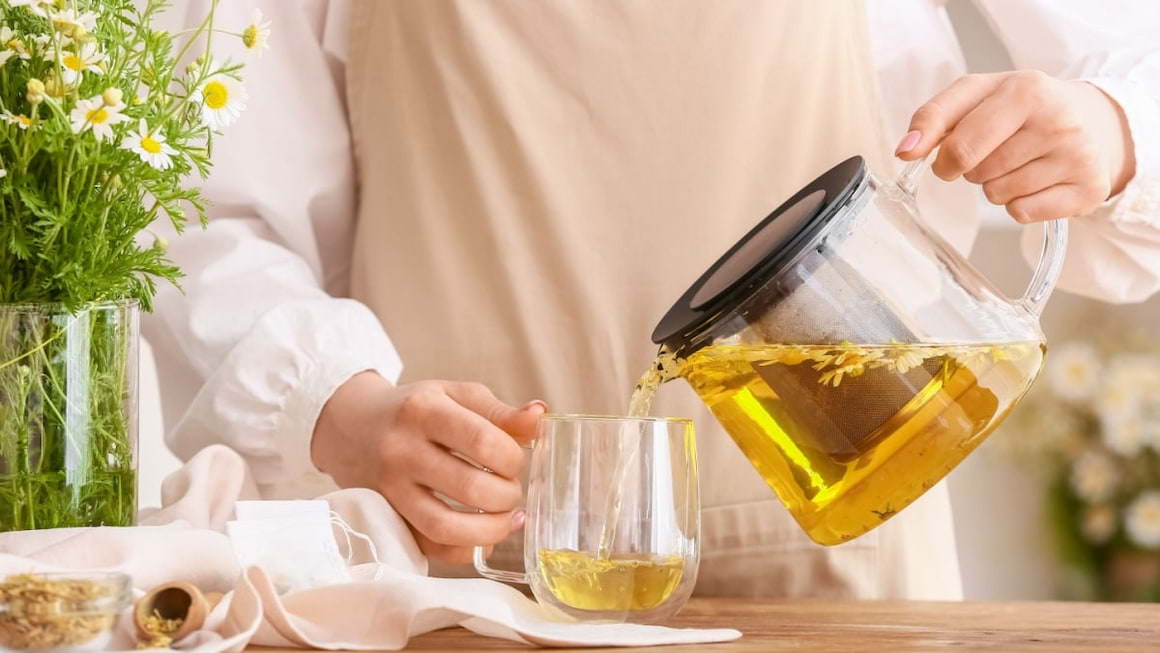 Cele mai bune ceaiuri pentru afectiuni digestive si durerea de stomac
