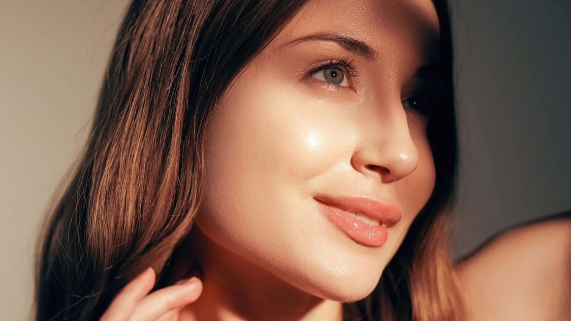 Cum obții un ten glossy cu aspect proaspăt
