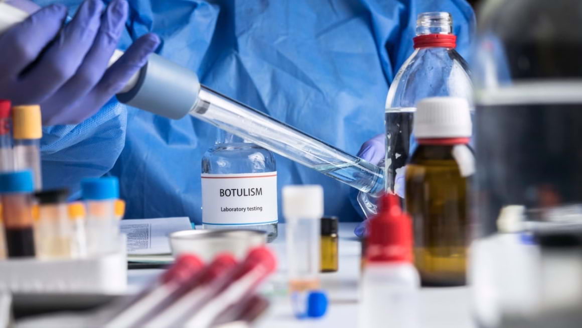 Botulism: cauze, simptome si tratament