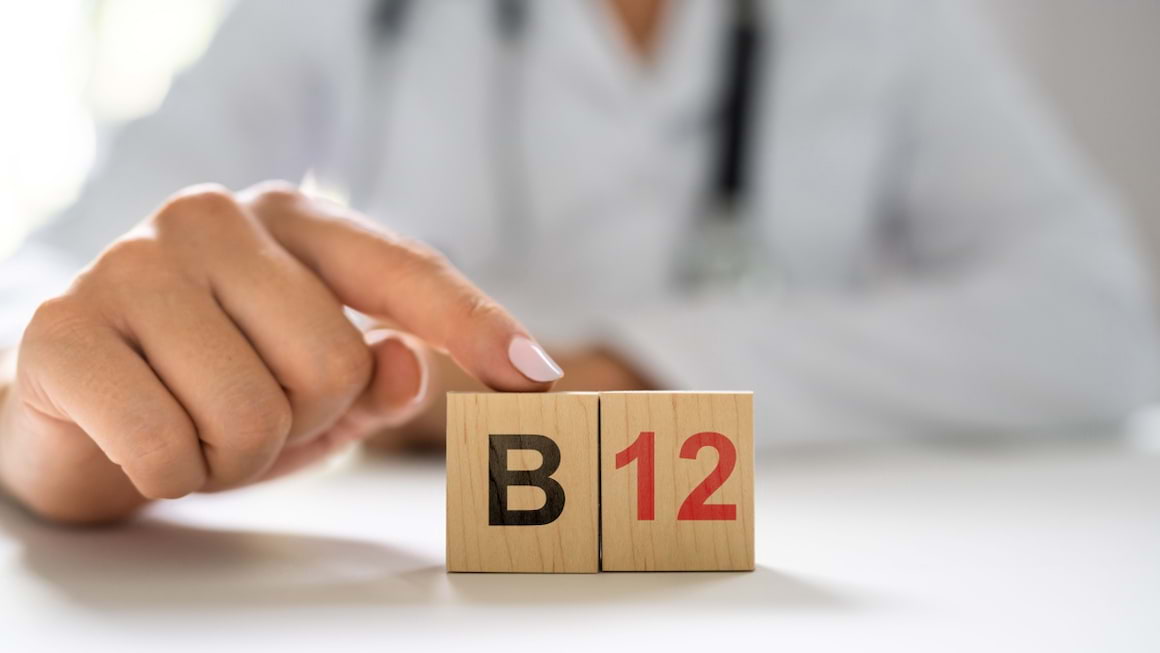 Lipsa de vitamina B12 ar putea fi asociata cu depresia la varstnici [studiu]
