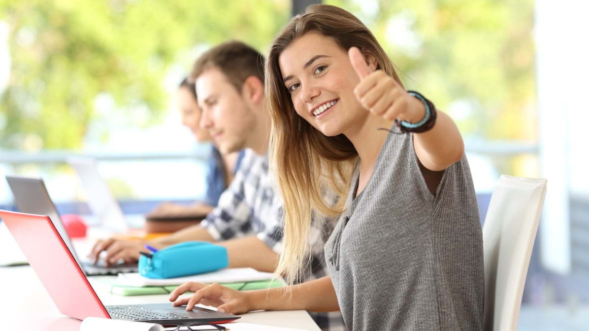 Cultivarea stimei de sine la adolescenti