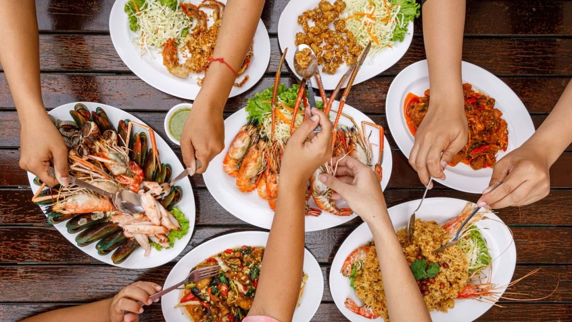 Îți plac fructele de mare? Iată ce beneficii nutriționale au!