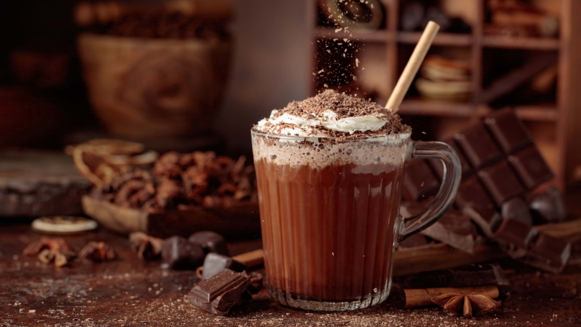 Rețete de cocktail cald pentru seri răcoroase
