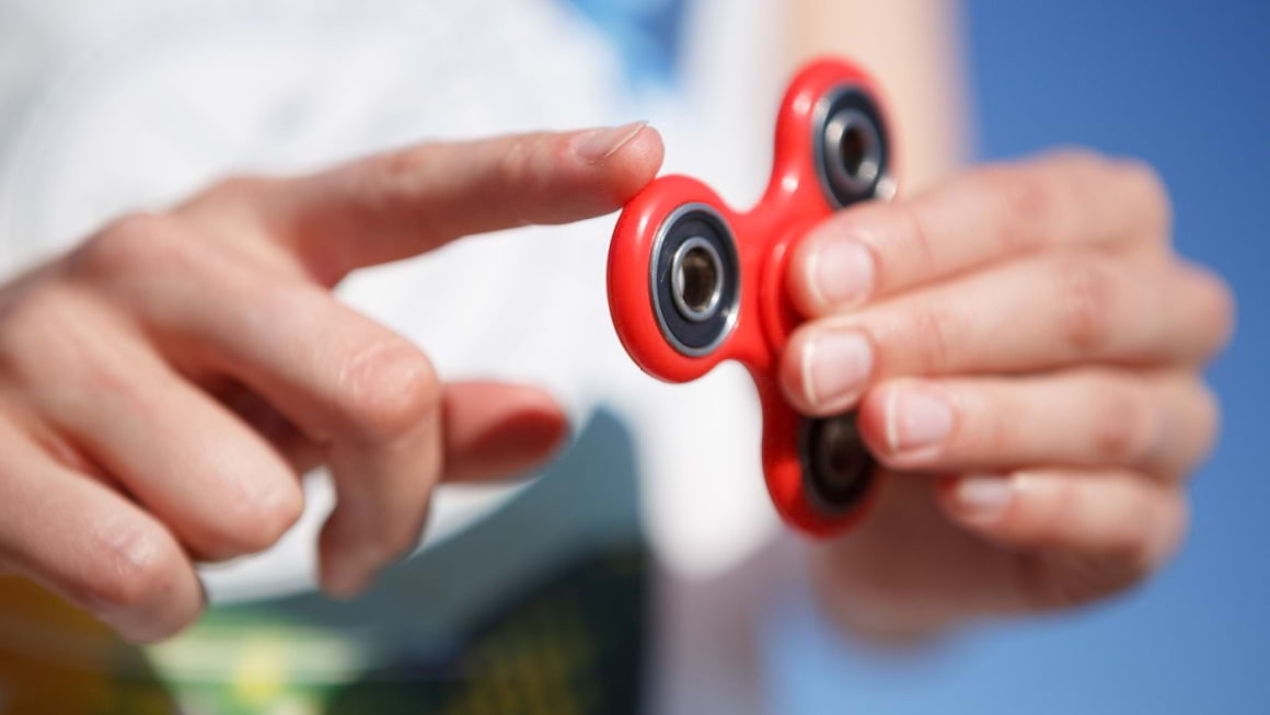 Cum te poate ajuta un spinner sa te relaxezi si sa reduci stresul?