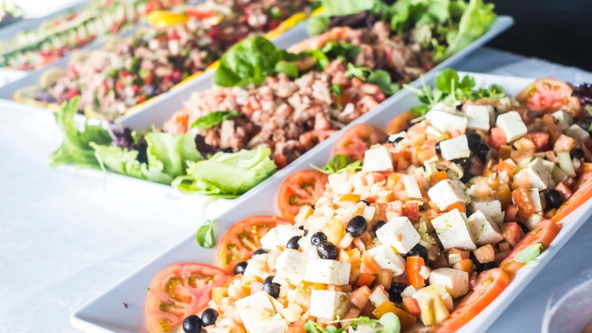 3 retete de salate gustoase si satioase