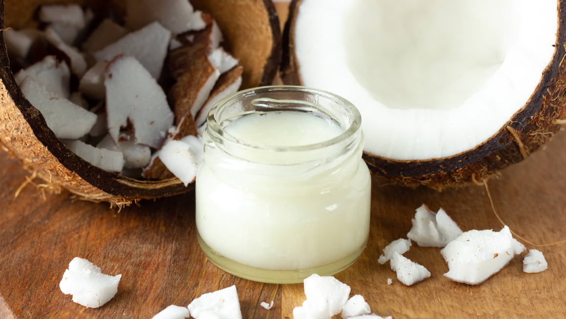 Alimentul cu peste 100 de utilizari: uleiul de cocos
