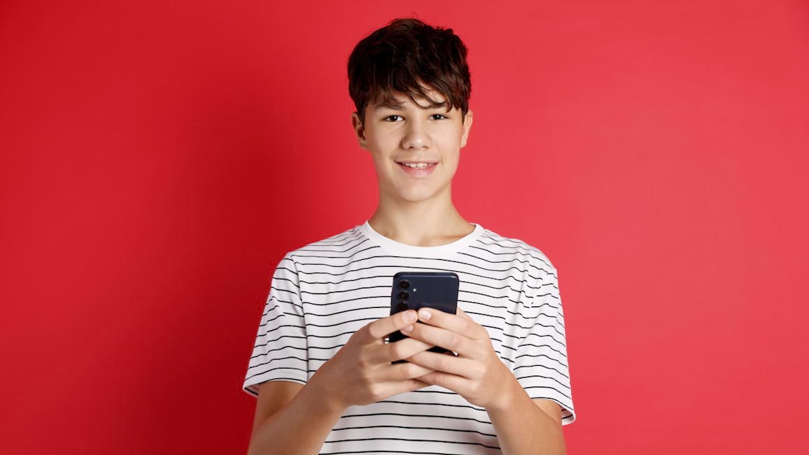 Ghidul adolescentului in social media