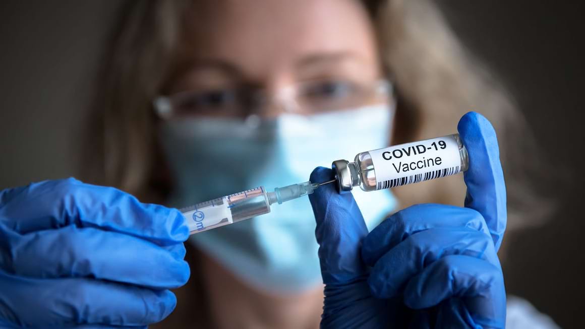 COVID-19: Reacțiile alergice la vaccinul Pfizer sunt rare