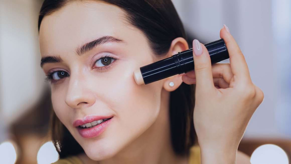 Trucuri de make-up utile in sezonul alergiilor