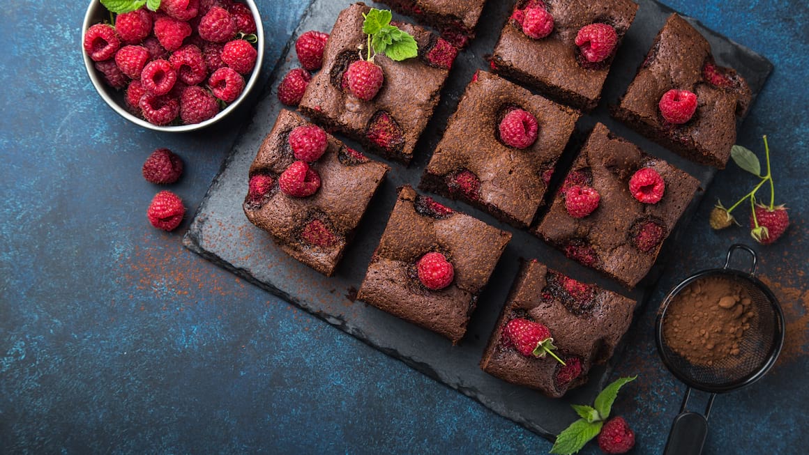 3 deserturi vegane sanatoase