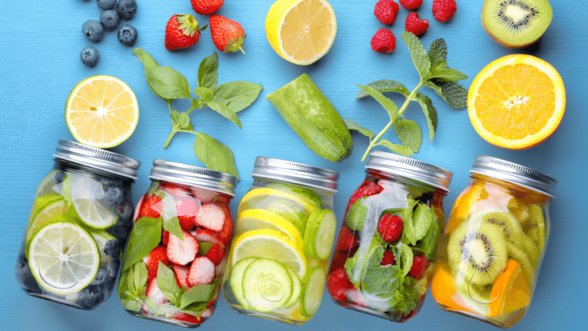 Apa infuzata: mituri, beneficii si mod de preparare