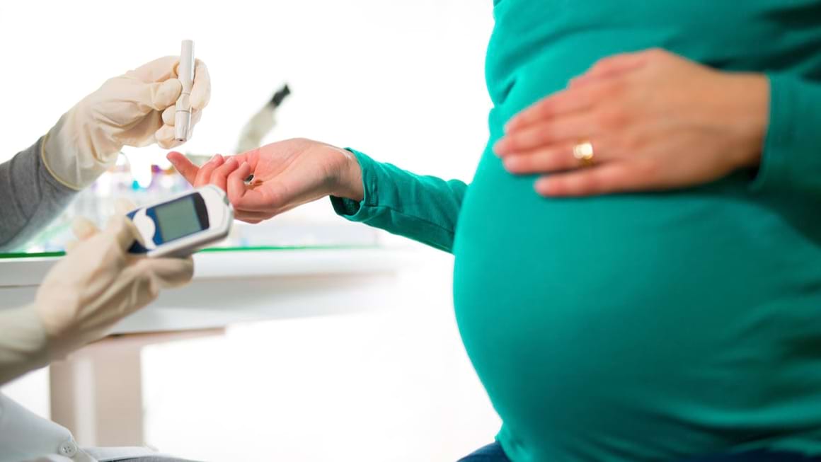 Sarcina si diabetul: simptome, riscuri, complicatii
