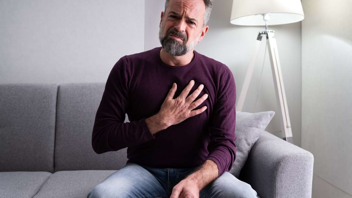 Tipuri de angina pectorala si diferentele dintre ele: nu confunda angina cu arsurile sau cu infarctul