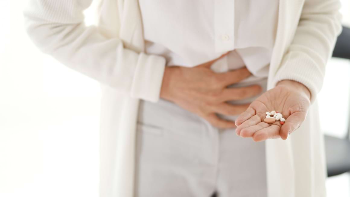 Efectele adverse digestive si hepatice ale AINS