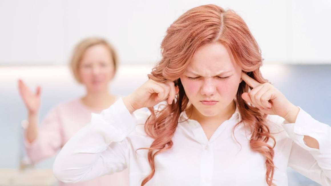 Schimbarile prin care trec copiii la debutul adolescentei: cand incep transformarile?