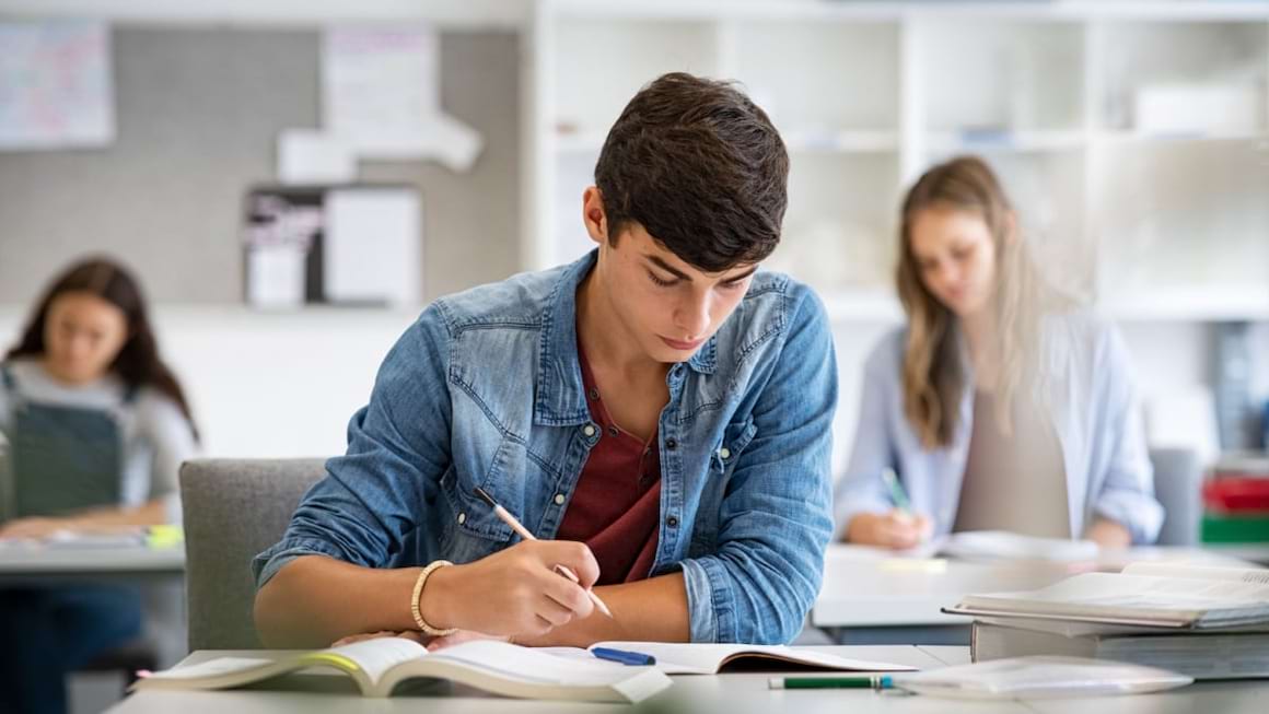 Suplimente care ajuta copiii la examene