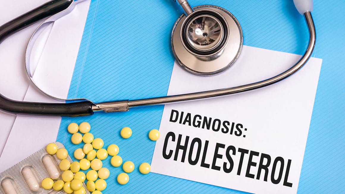 Colesterolul mărit ar putea alimenta celulele canceroase (studiu)