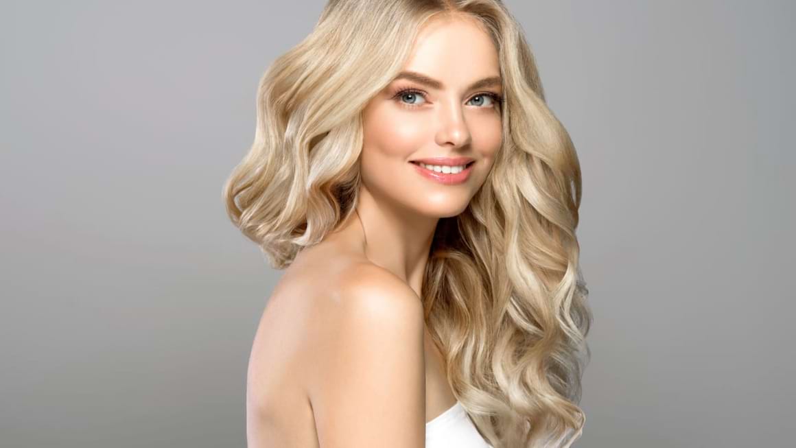 Trucuri de ingrijire pe care orice blonda trebuie sa le stie