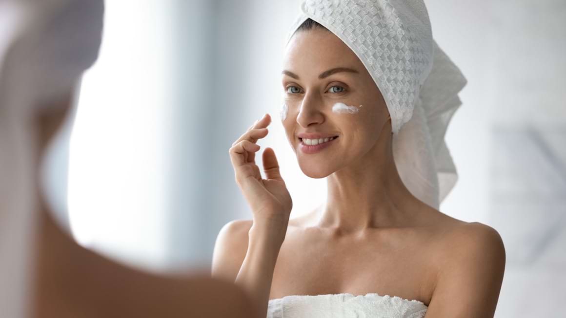 Ureea in produsele cosmetice: proprietati si efecte adverse