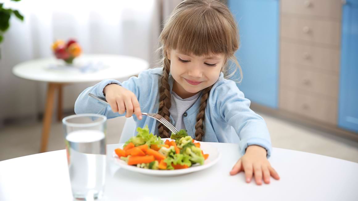 Regimul alimentar benefic pentru copiii care sufera de boala Crohn si de colita
