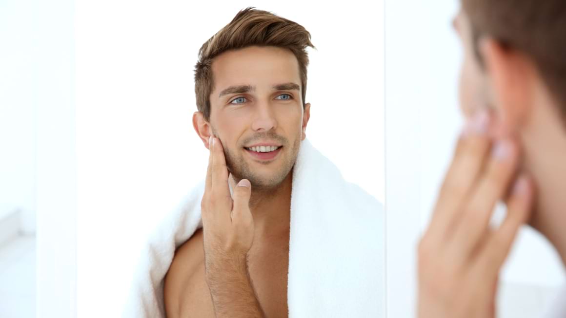 De ce unor bărbați nu le crește barba deasă?