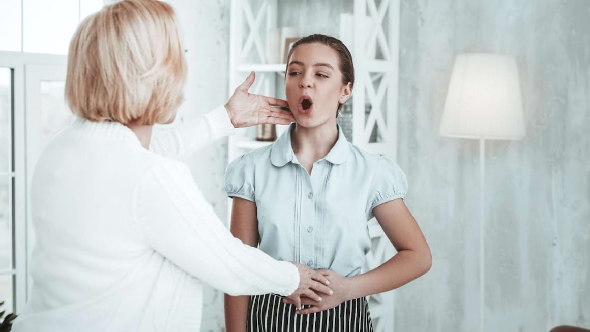 Paralizia de corzi vocale:  simptome, diagnostic, tratament
