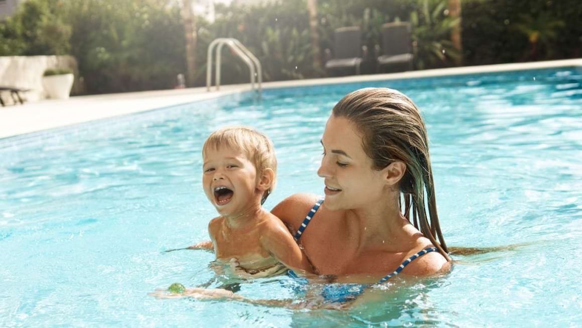 Clorul din piscina – pericol pentru sanatate?
