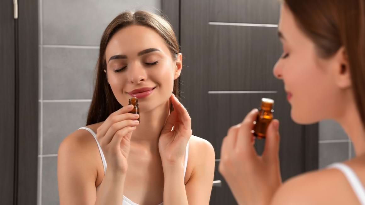 Beneficii uleiuri esentiale: de la relaxare pana la ameliorarea simptomelor autismului