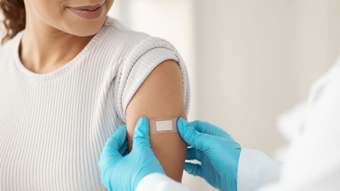 Vaccinul antigripal, recomandat pentru pacientii cu hepatita C