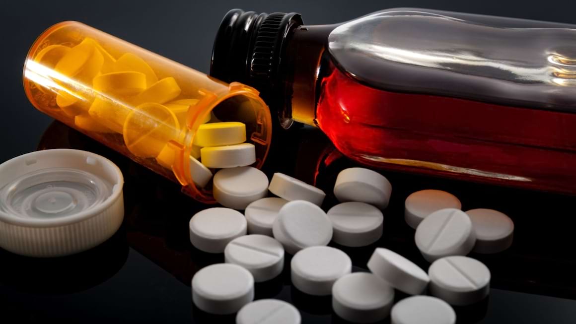 Opioidele si alcoolul, un cocktail periculos