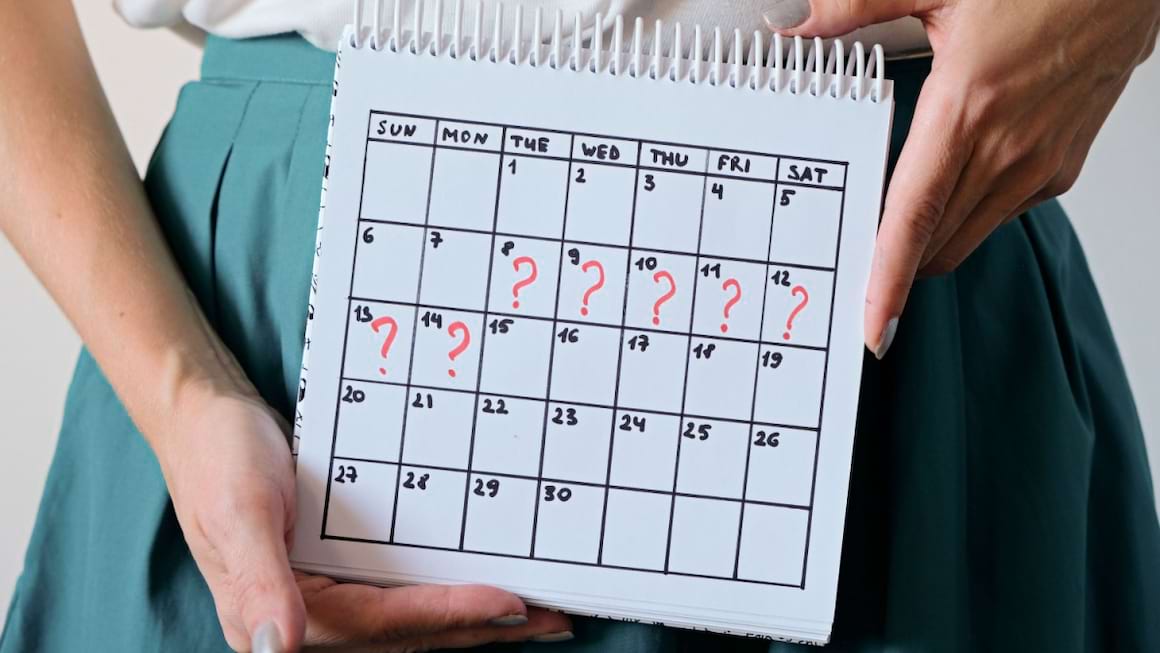 Menstruatie intarziata: care sunt cauzele care duc la dereglari de acest tip, inclusiv la menopauza